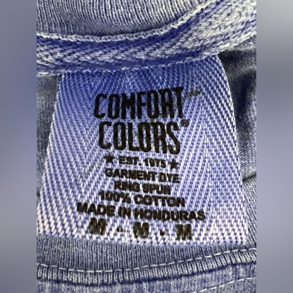 Yellowstone National Park Graphic Tee - Picture 2 of 3